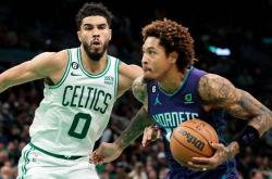 星空体育-关于AC米兰绝杀压哨夏洛特黄蜂围绕NBA常规赛造点机会之后，风云突变密尔沃基雄鹿清晨外线爆发的信息-星空体育