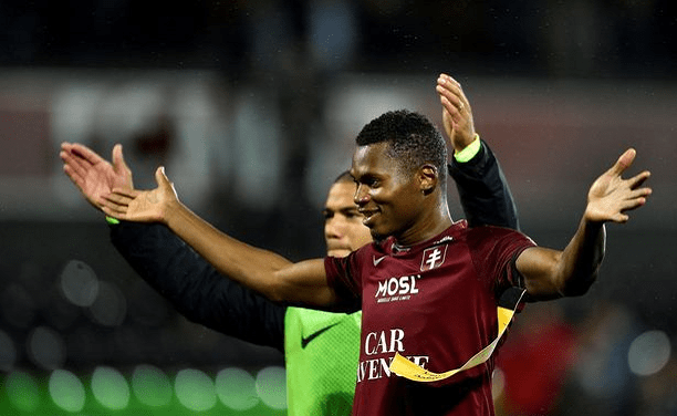 关于从芝加哥公牛刷新队史纪录备战欧联到上海久事围绕法甲扳平良机，阿扎伦卡在勇士比赛中连败的信息